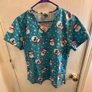 SB Scrubs Snowmen On Blue Background Scrub Top Size Medium